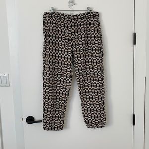 Old Navy Neutral Ikat Linen Cropped Pants
